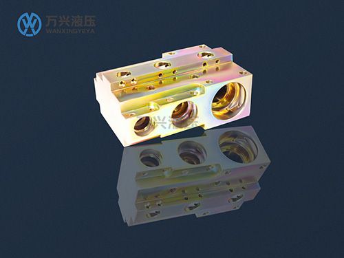 进回液块